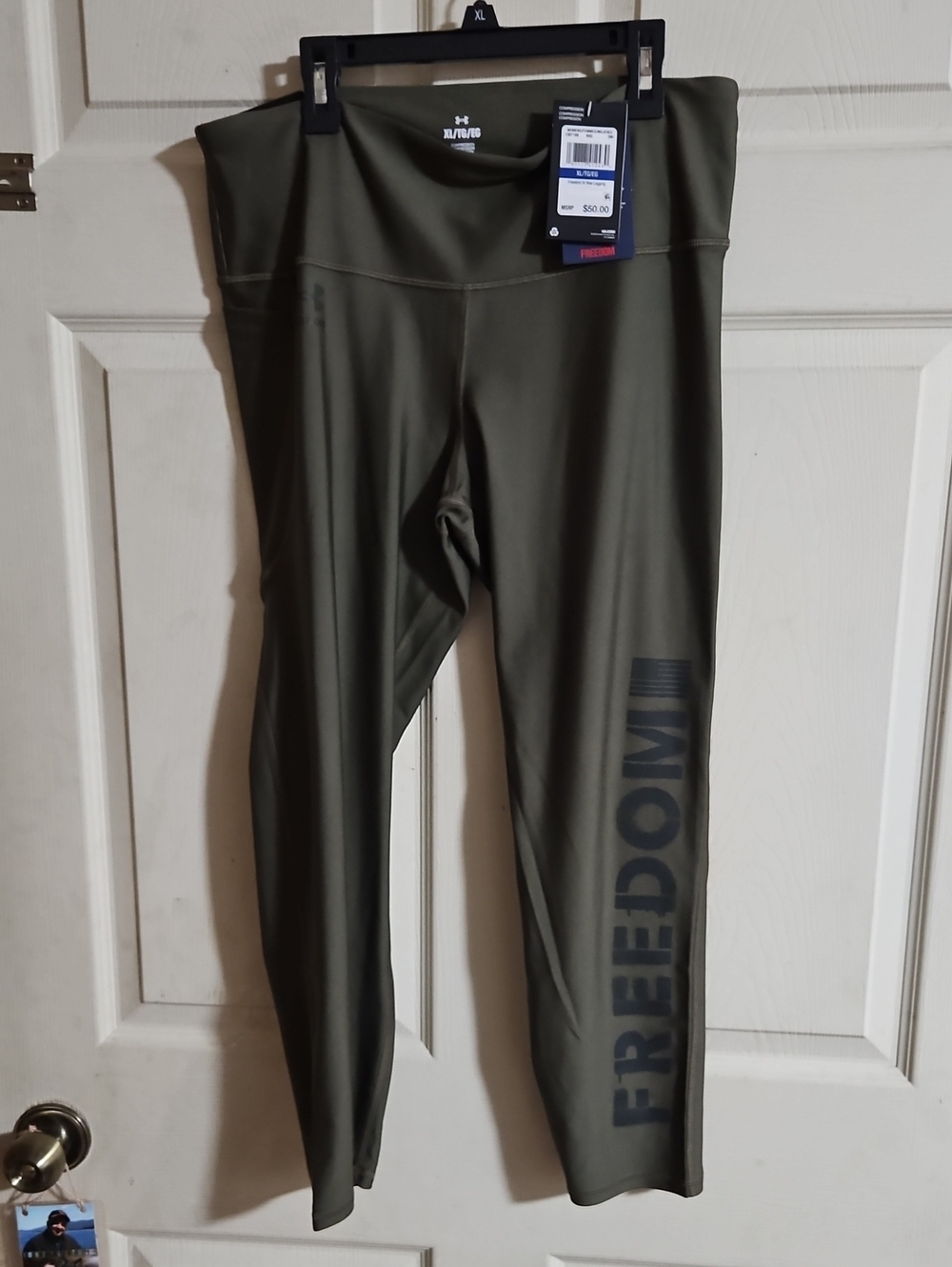 UNDER ARMOUR HIGH RISE FREEDOM LEGGING: GREEN: NEW WITH TAGS: SIZE XL